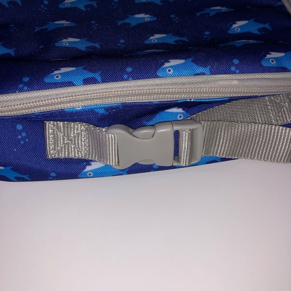 Sharks Print Lunch Bag - Picture 4 of 8